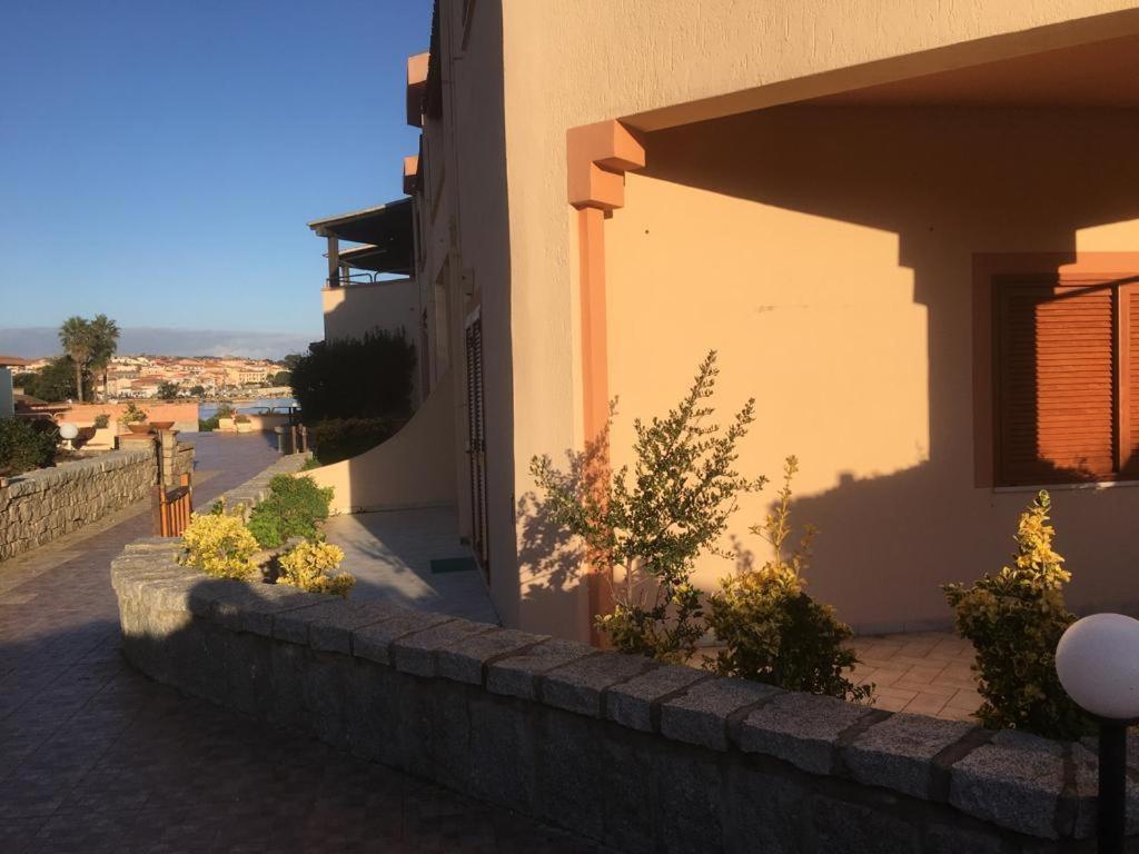 Case Sul Mare Palau Exterior photo