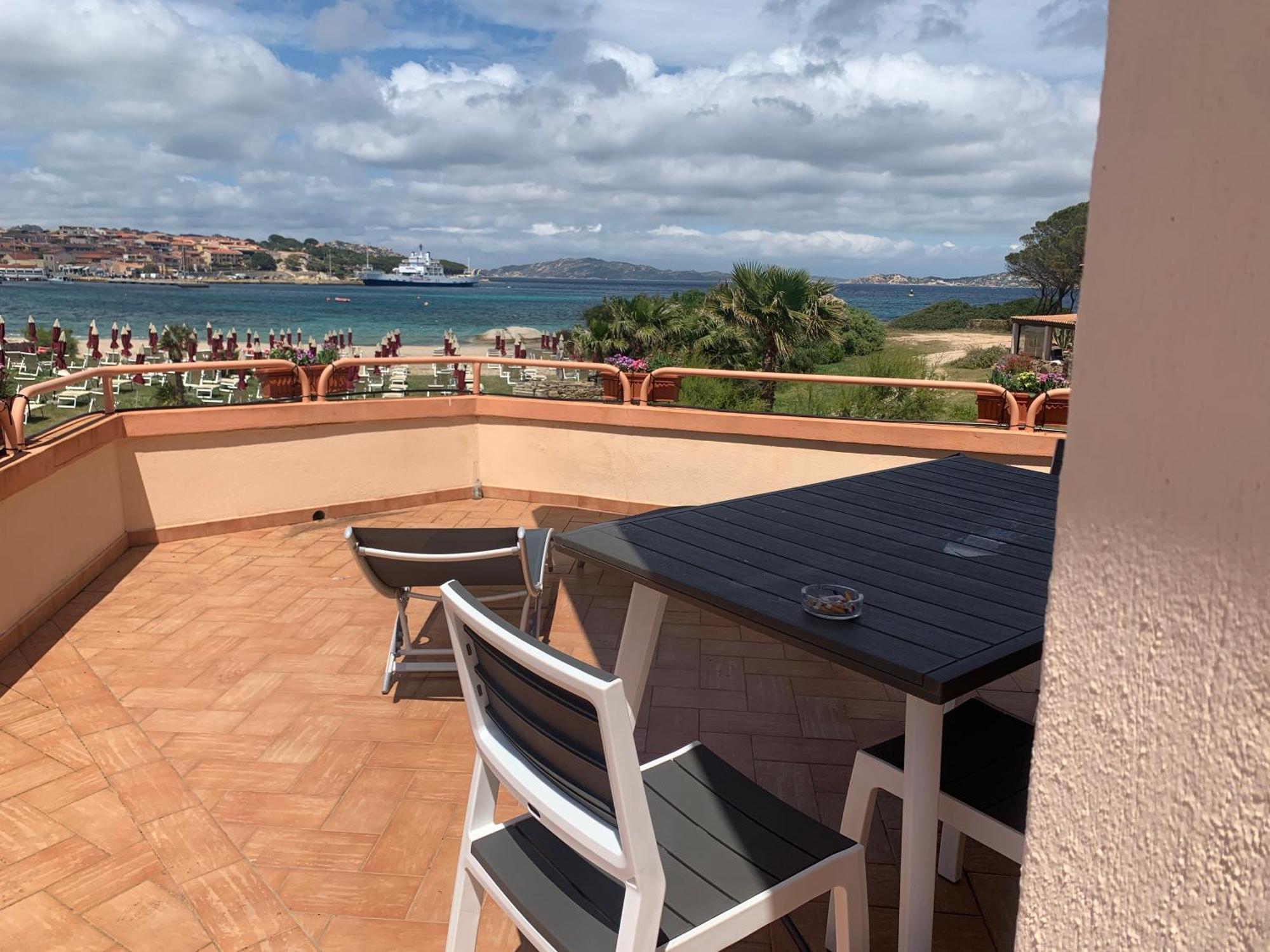 Case Sul Mare Palau Exterior photo