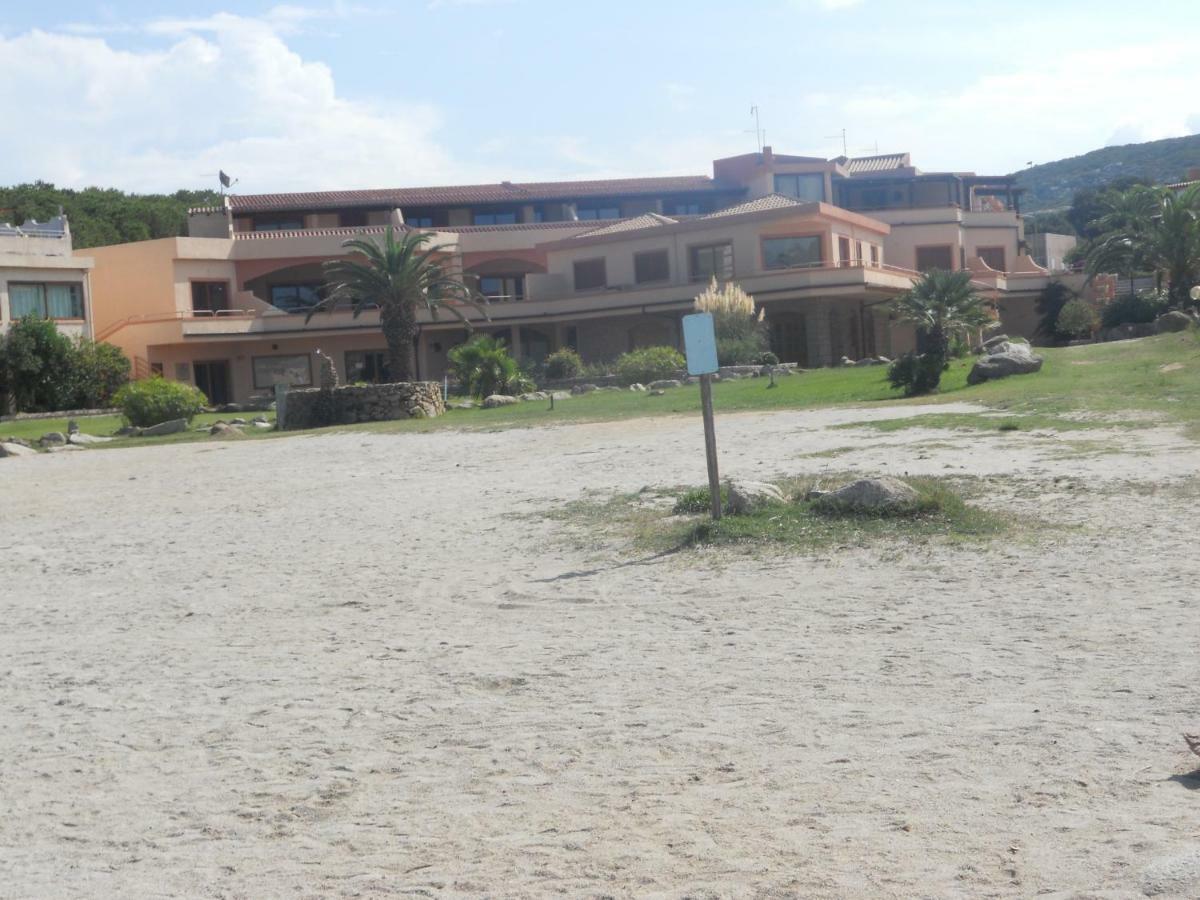 Case Sul Mare Palau Exterior photo