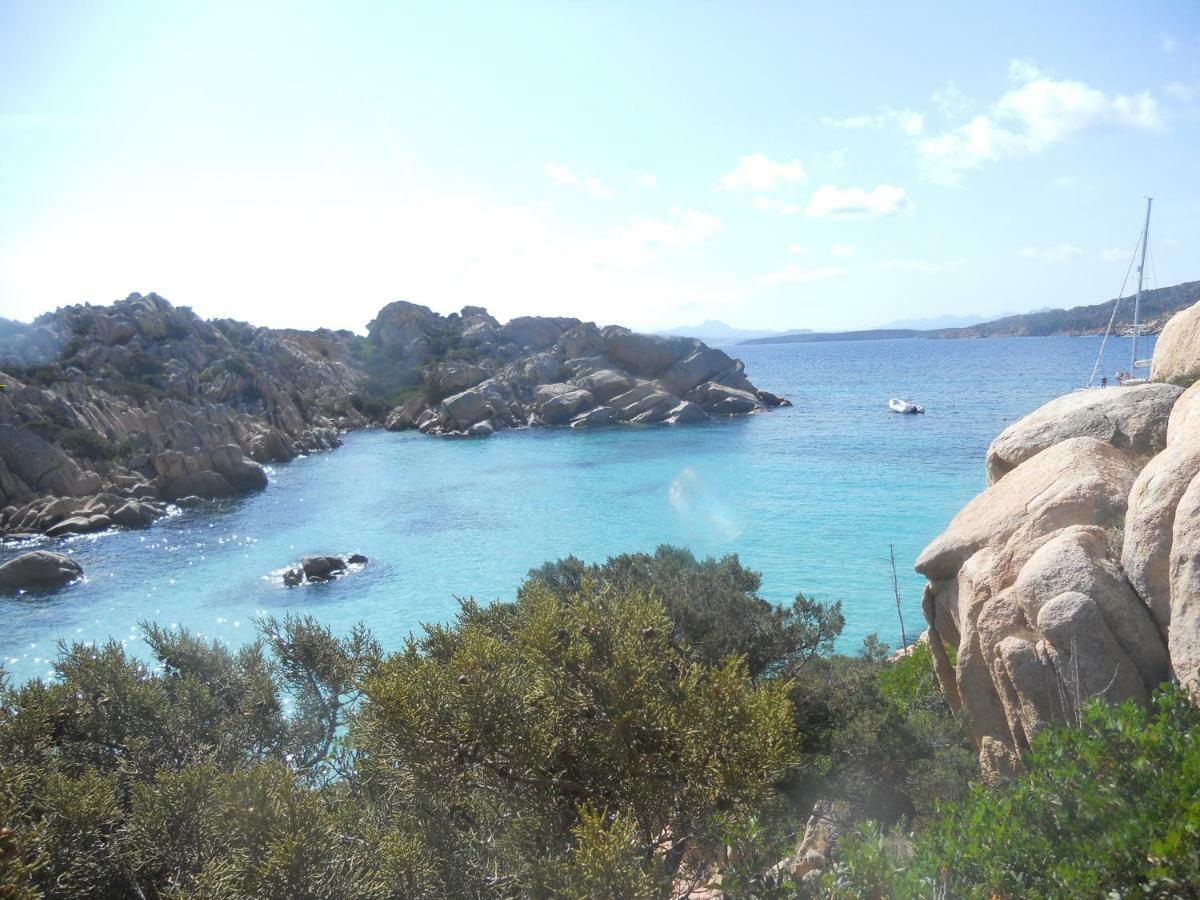 Case Sul Mare Palau Exterior photo